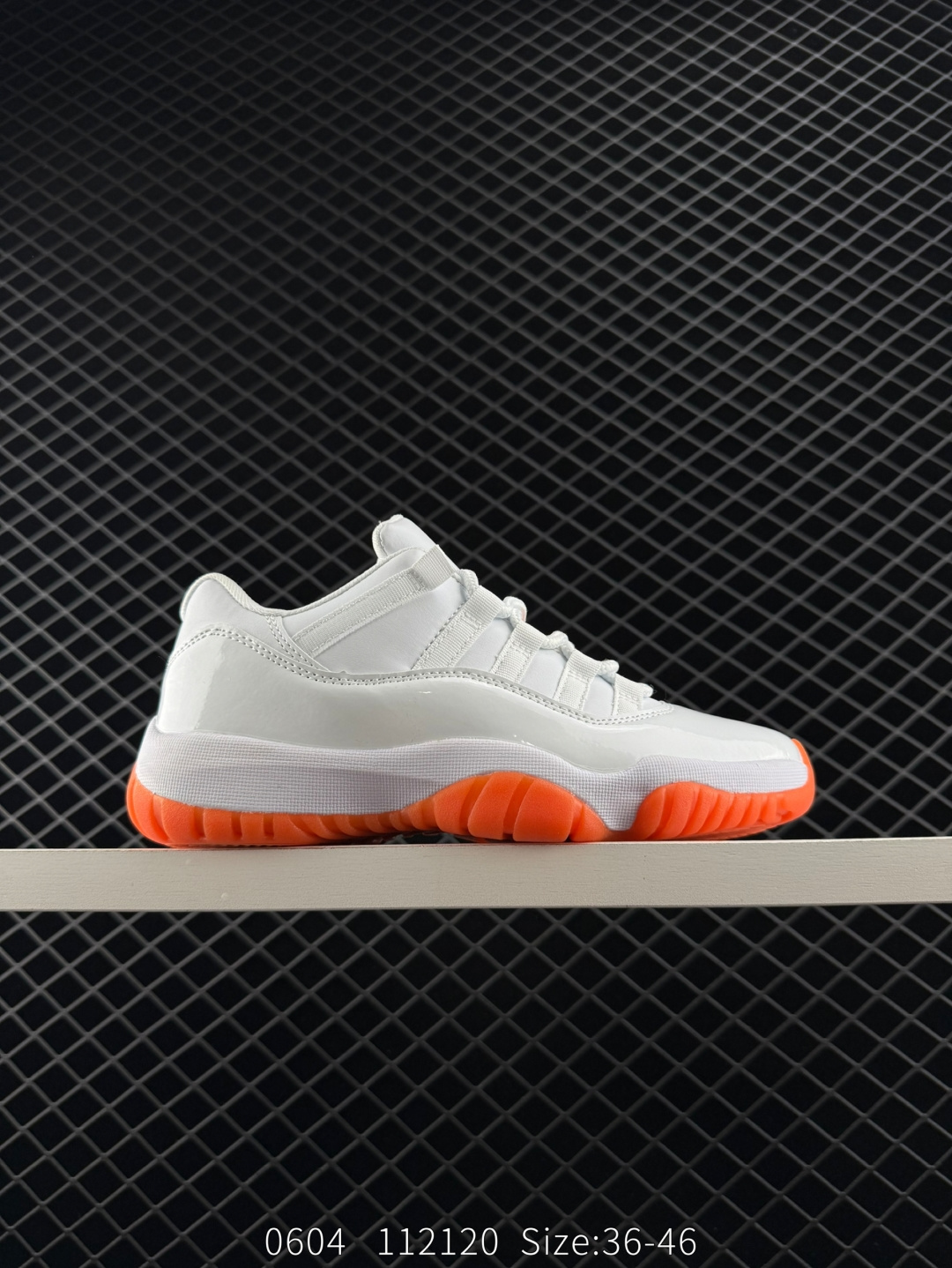 Nike Air Jordan 11 Retro Low”Concord“